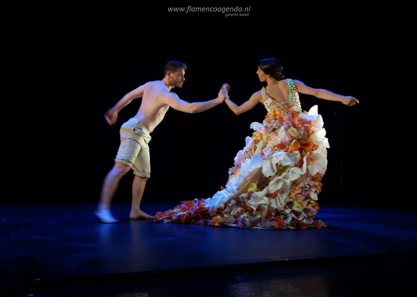 Ana Morales 25 Korzo foto Ginette Lavell