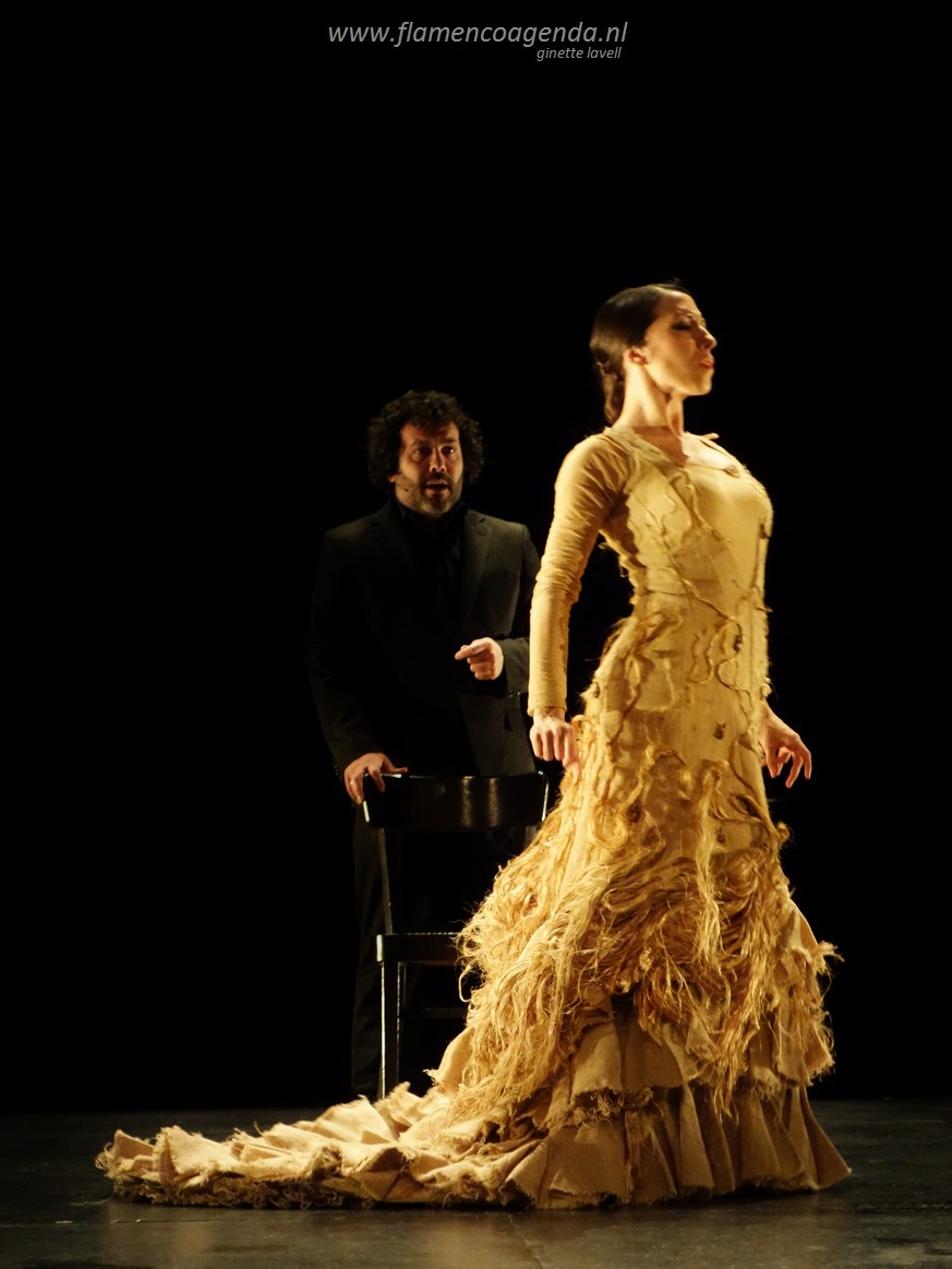 Ana Morales 28  foto Ginette Lavell